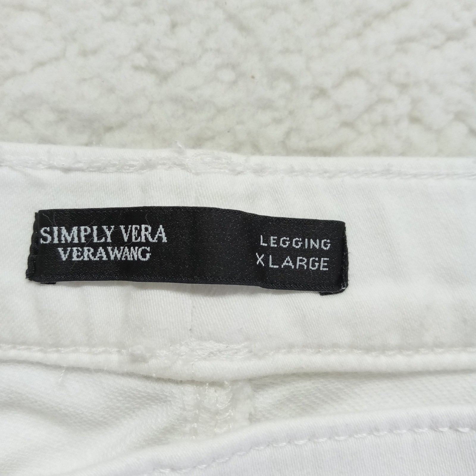 Simply Vera Vera Wang White Mid Rise Shaping Denim Legging Size XL New