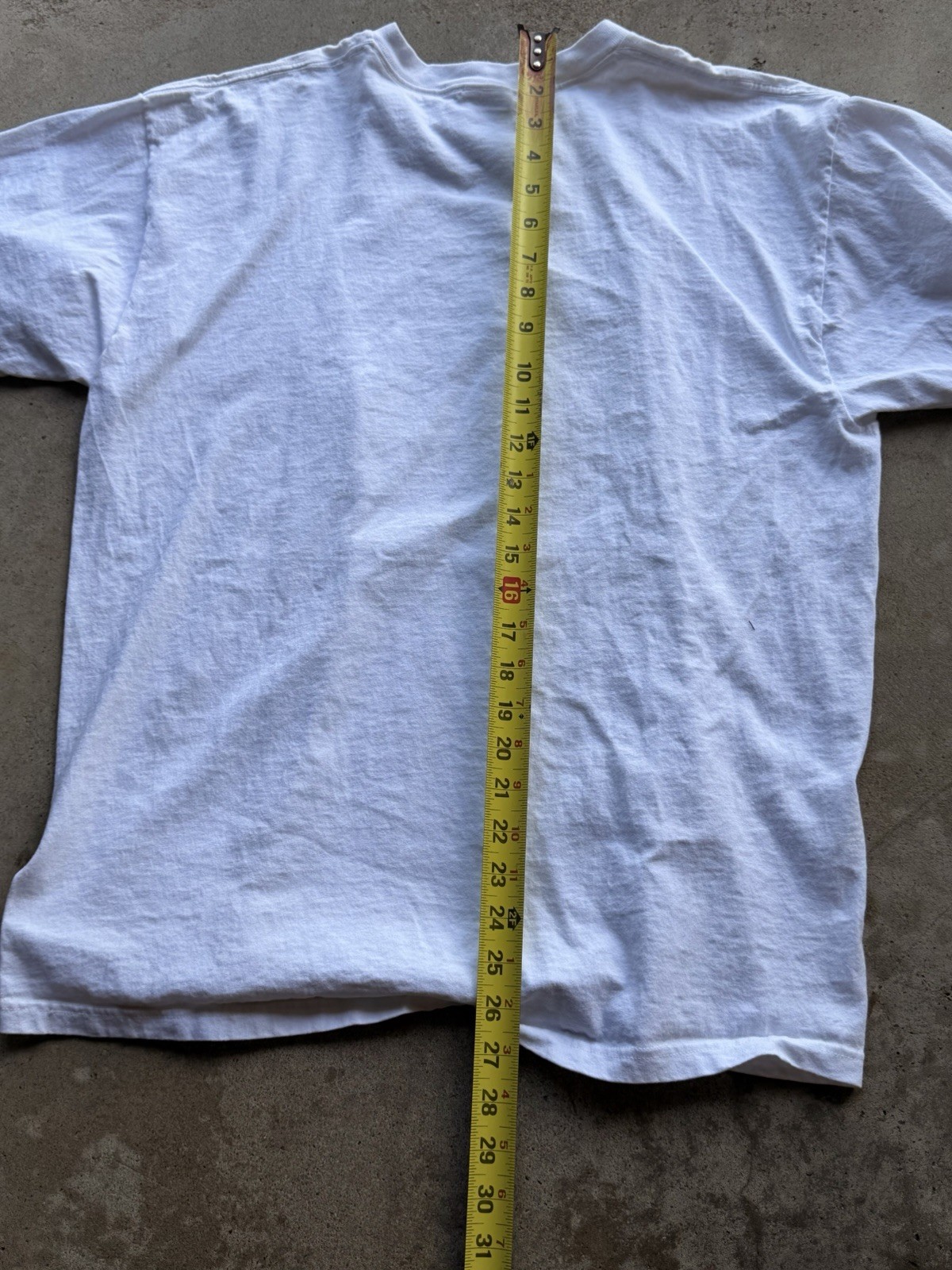 Fruit of the Loom Heavyweight Bud Light Logo Graphic Crew Neck T-Shirt Men’s XL