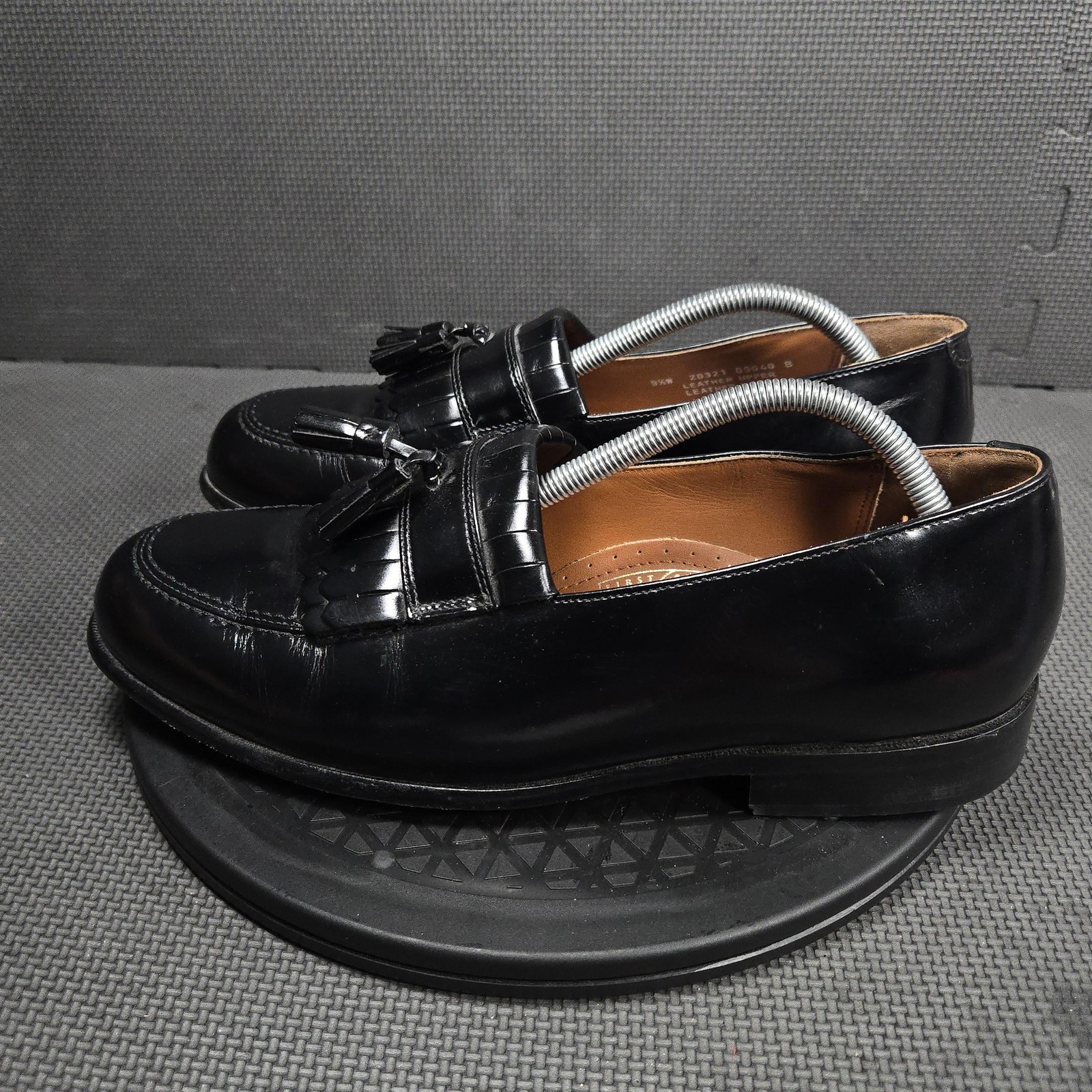 Bostonian Classics Shoes Mens Size 9.5W Black Leather Tassel Loafers Dress