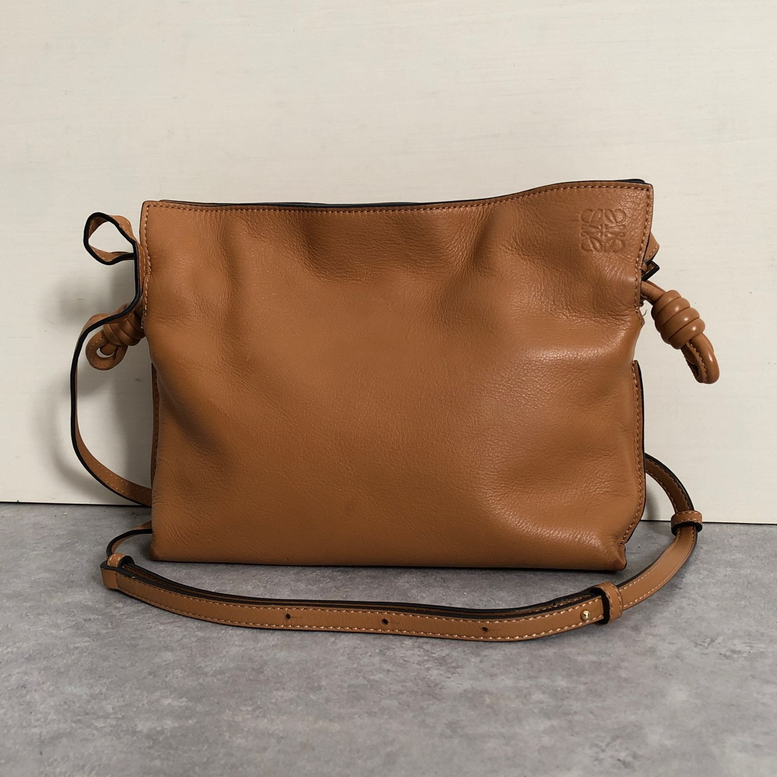 Loewe Flamenco Tan Leather Clutch Shoulder Bag Iconic Luxury Style