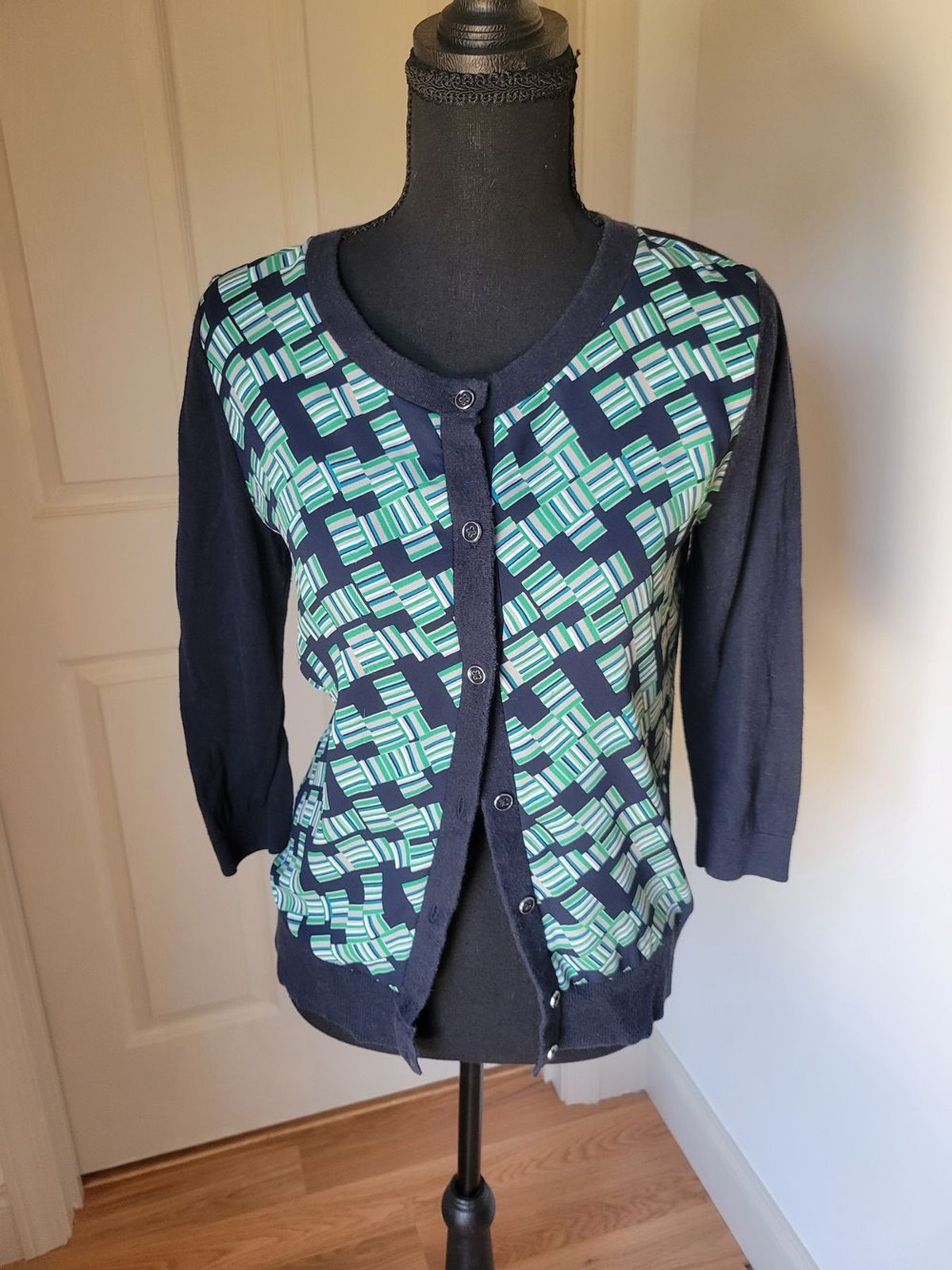Banana Republic Patterned Navy and Mint Button-Up Women’s Cardigan Size S