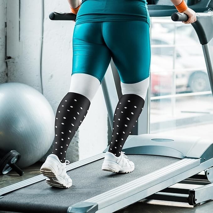 3 Pairs Plus Size Compression Socks for Women & 5X-Large Black/White/White