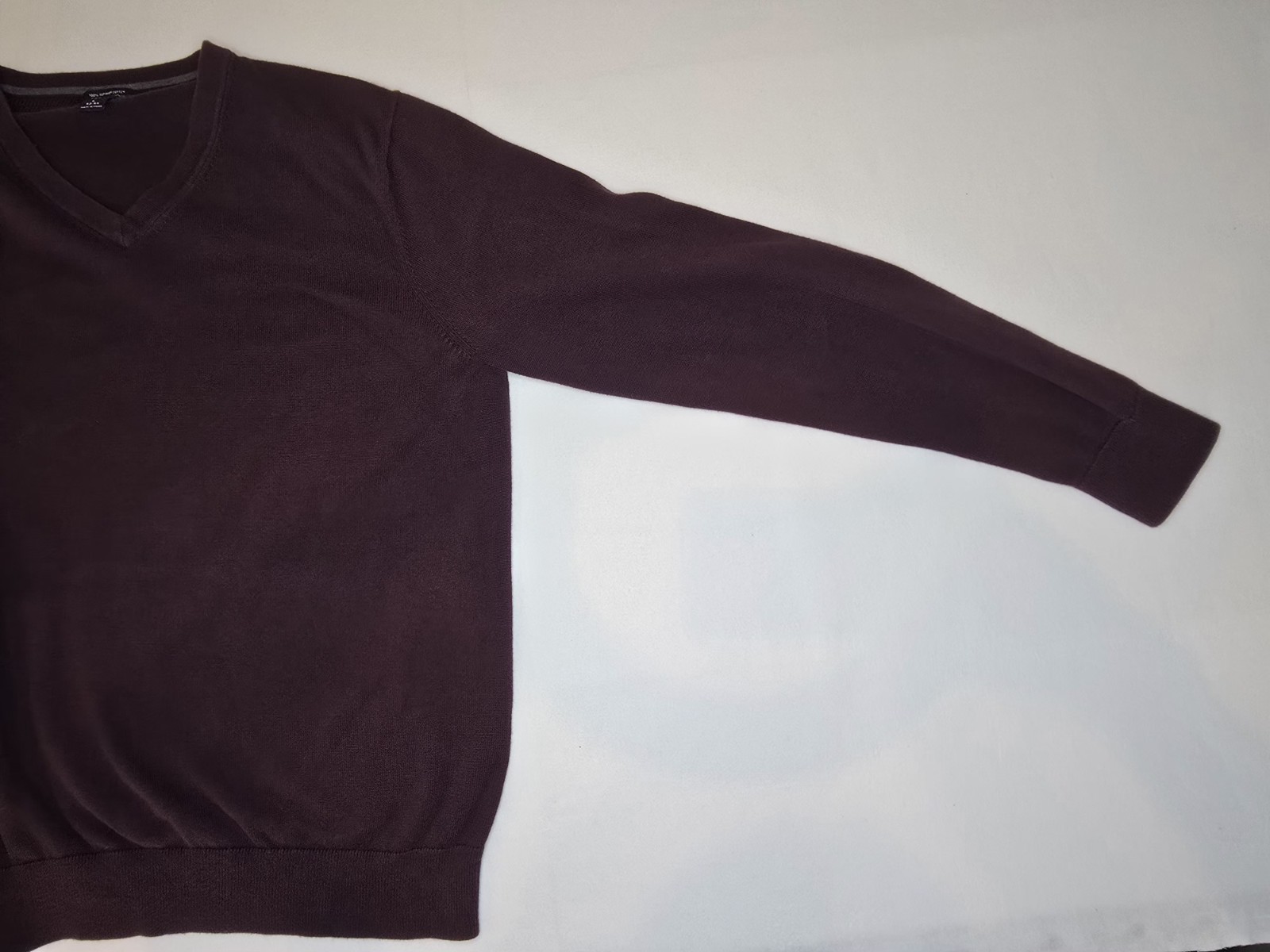 Lands’ End Men’s Large Supima Cotton V-Neck Sweater Burgundy Plum Long Sleeve