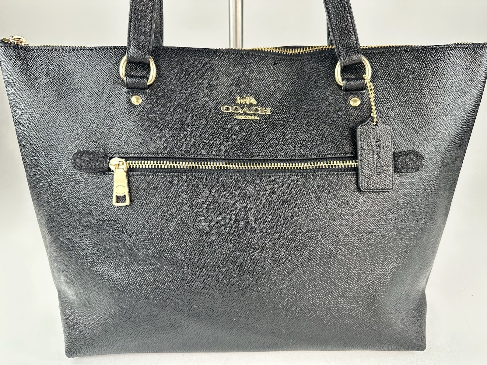 COACH Gallery Tote Shoulder Bag Black Crossgrain Leather w/ Gold Hardware F79608