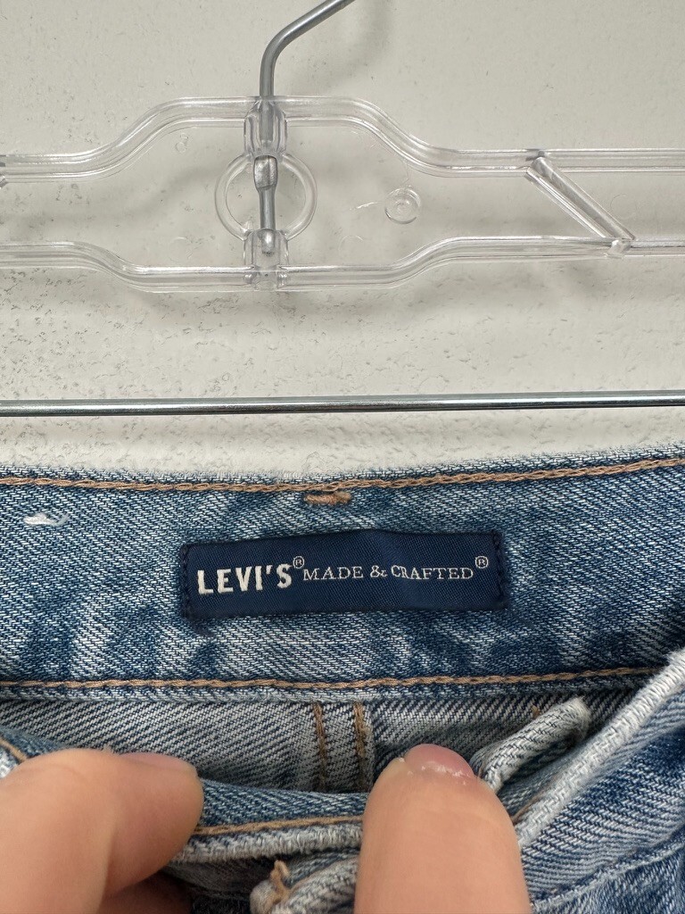 Levi’s Made & Crafted Arrow Jeans Embroidered Light Wash Straight Leg Women’s 27