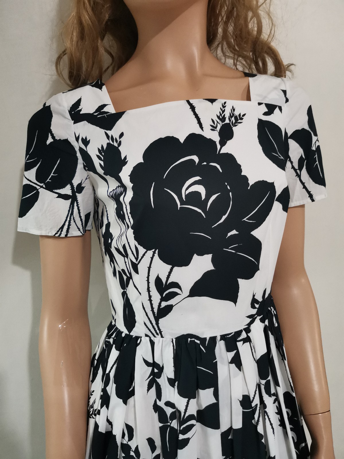 🆓US🛃 FW2015 Dolce&Gabbana black roses floral printed cotton dress IT 42