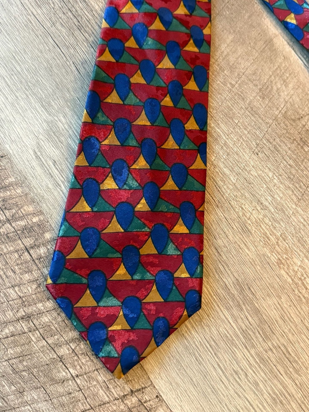Hathaway Geometric Pattern Necktie – Red, Blue, Green, and Yellow 100% Printed P