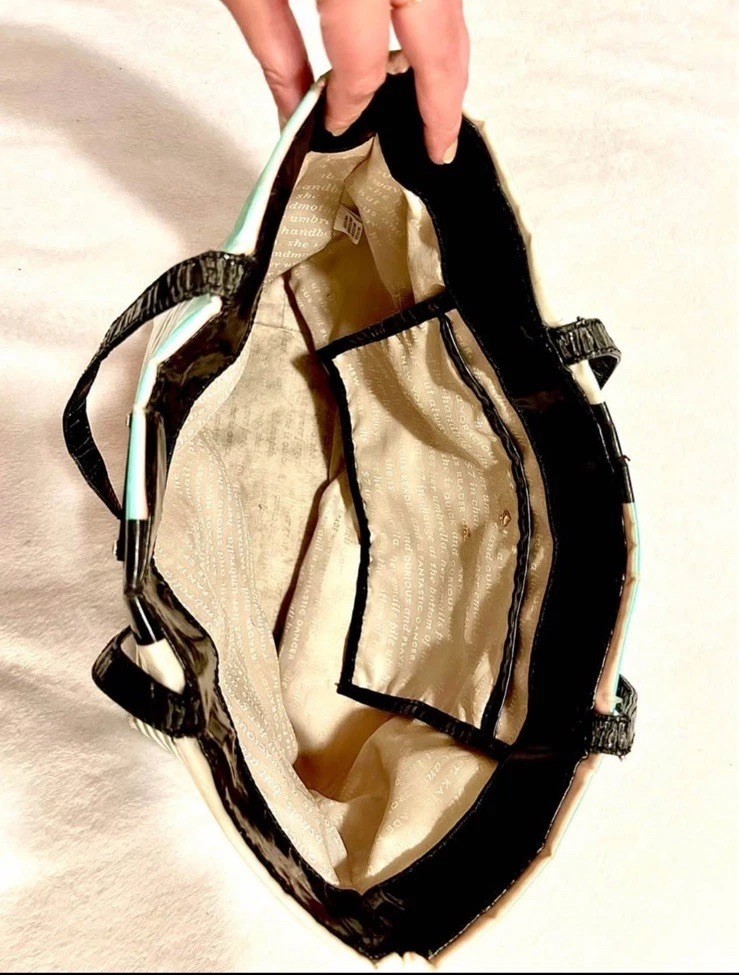 Kate Spade “Daycation” Large Tote Purse