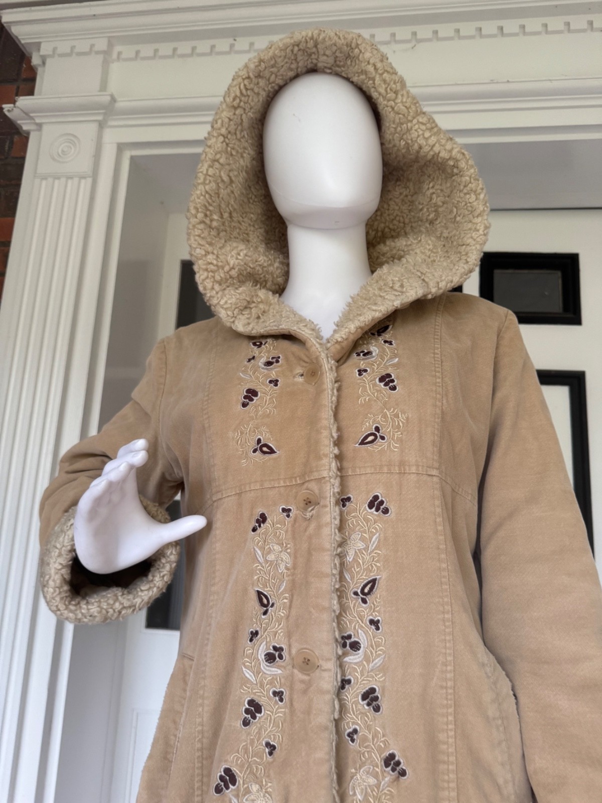 STATIC SIZE LARGE Cotton Beige Hooded Quilted Lining Button Up Embroidery