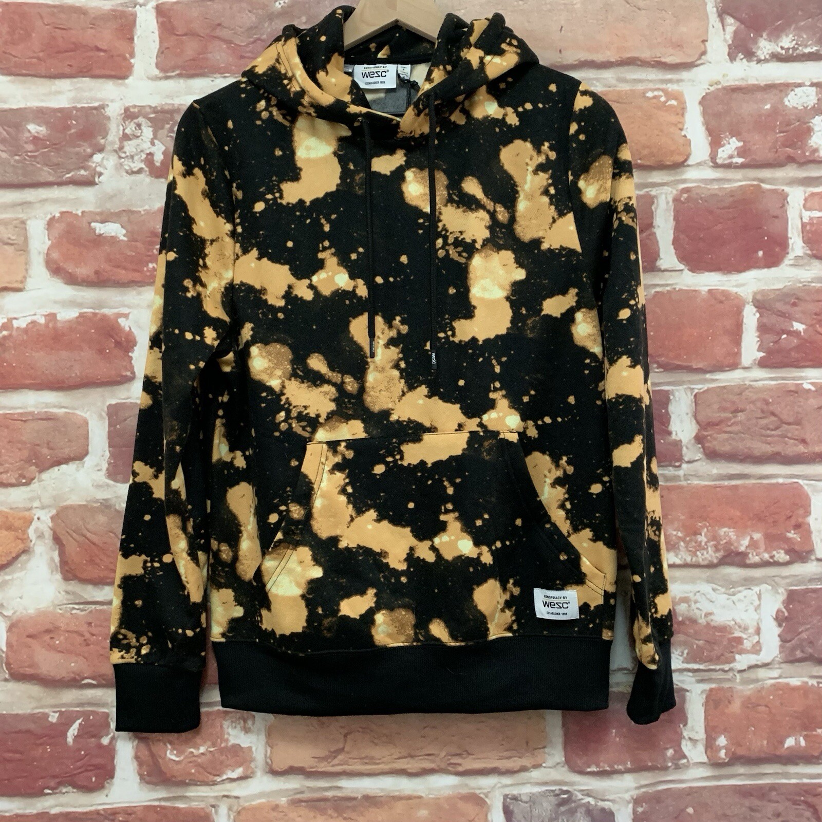 WESC Conspiracy Sweatshirt Top Womens Medium Mens Small Black Tan Bleached Look
