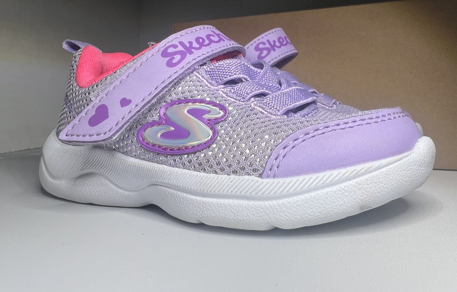 Girls Skechers Size 5 Dreamy purple with silver sparkles