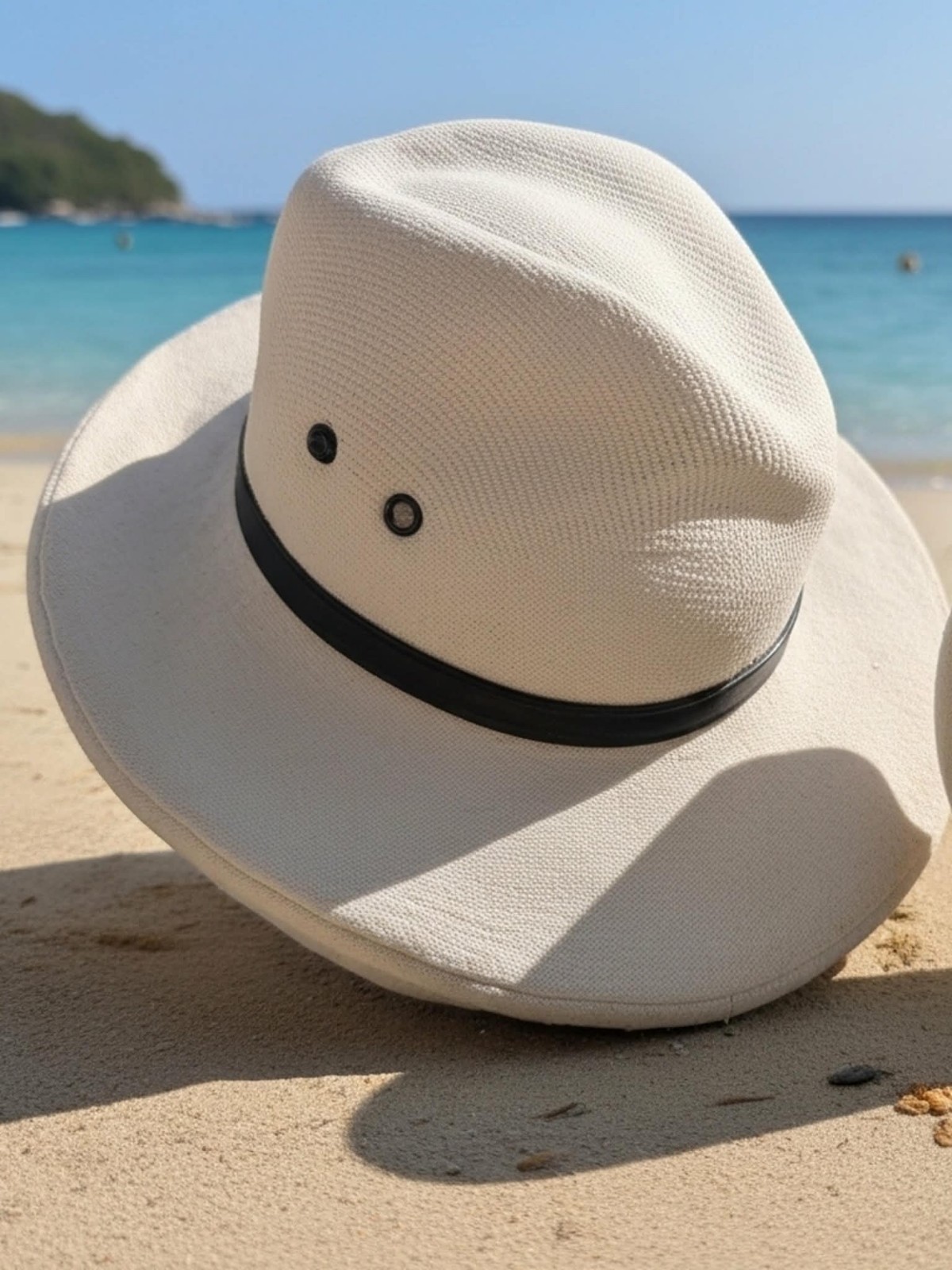 Pan Charlie Beige Straw Panama Hat Wide Brim Black Band One Size Unisex