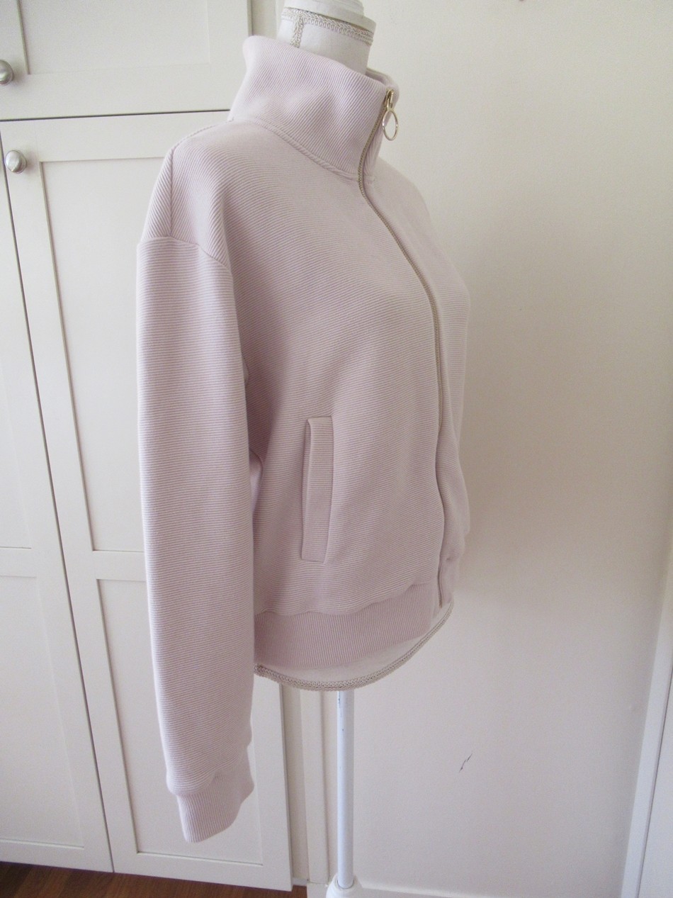 Varley Bloomwood Ribbed Mock Neck Zip Up Jacket in OaK Milk Size S