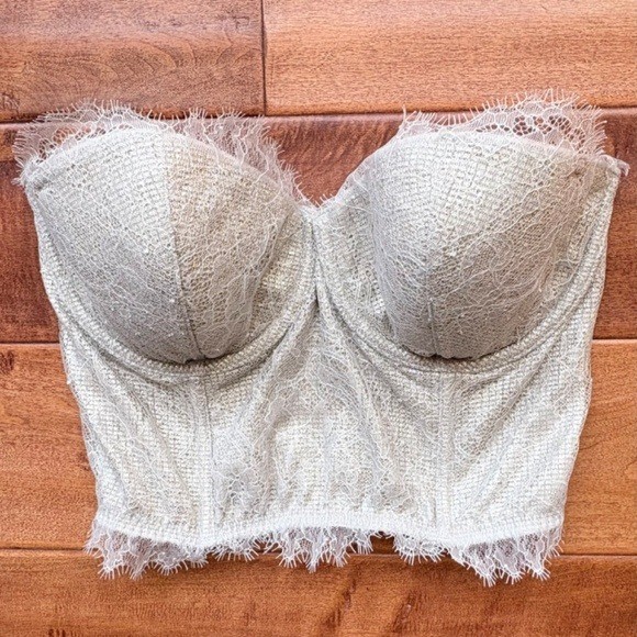 Victoria’s Secret Dream Angels Long Line Bustier Bra 32DD Metallic/Silver