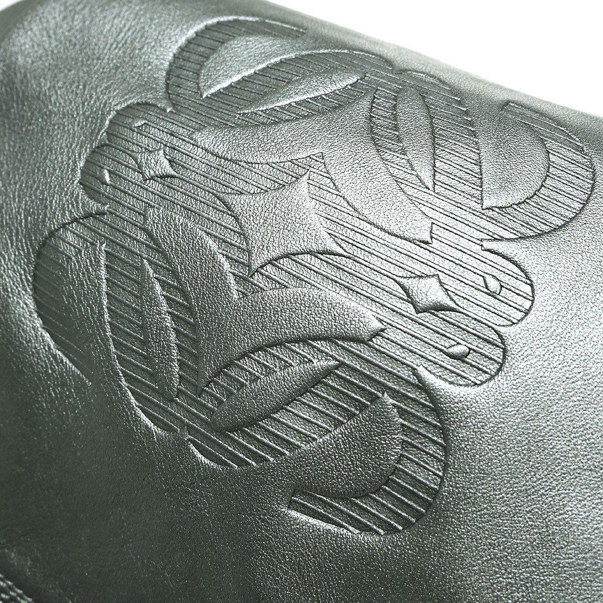 Loewe Gray Lambskin Nappa Aire Handbag 060907 NQ09489
