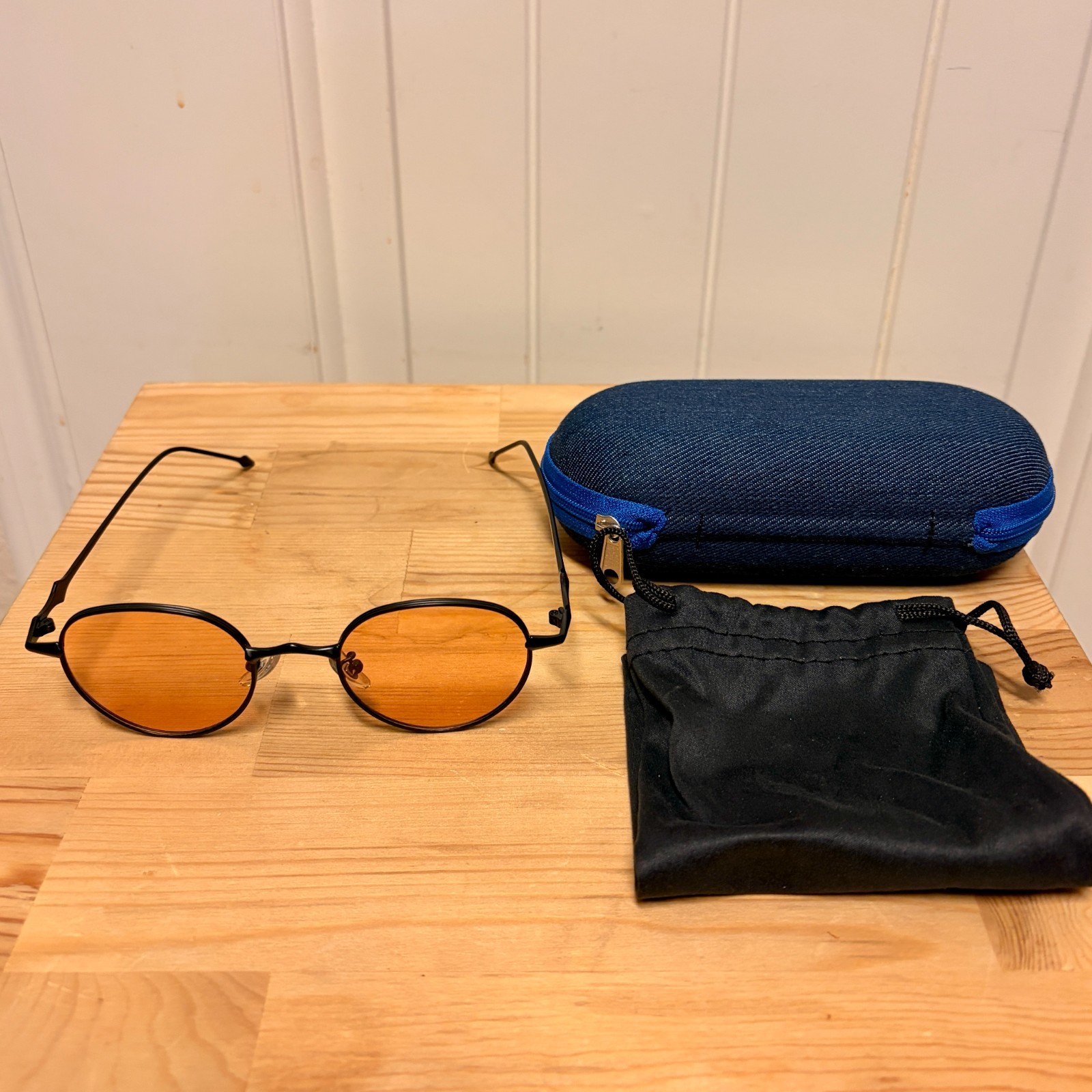 New Round Sunglasses Amber Lens Sculpted Black Metal Frames Korean Style Retro