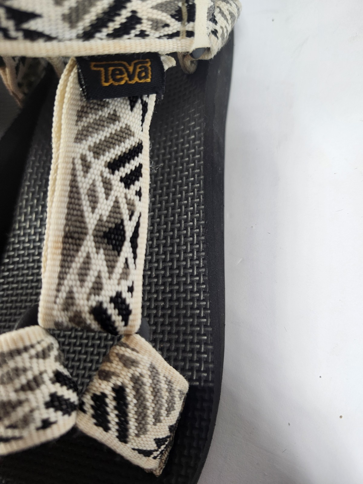 Teva Womens Size 8 Universal Sandals Black Cream Tribal Hook Loop Hiking Water