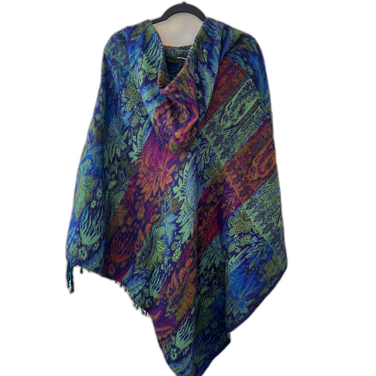 Beautiful and Warm Multicolor Hooded Poncho OS
