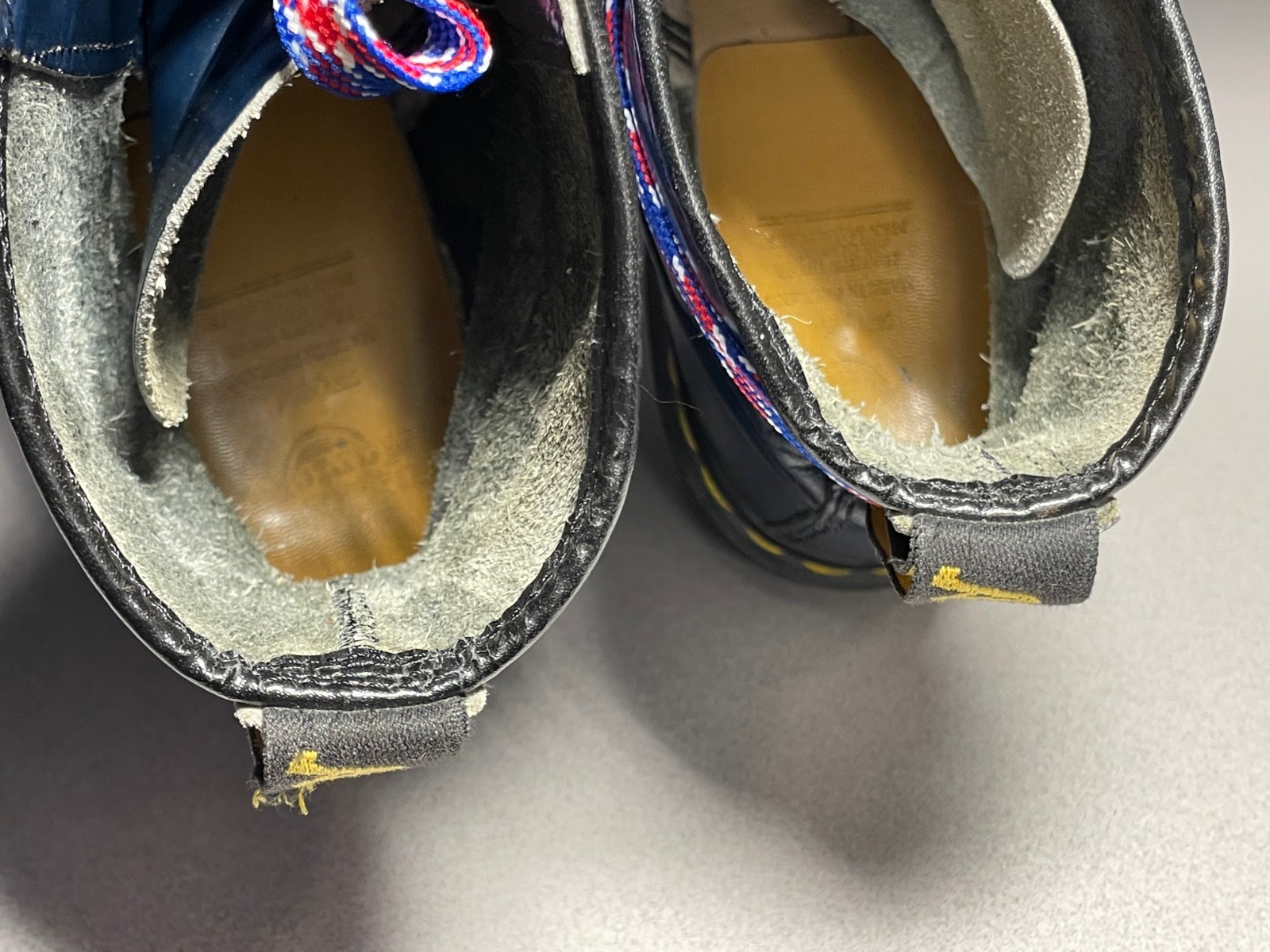 dr martens 1460 8 eyelet blue leather boots made in england men’s 8 RARE