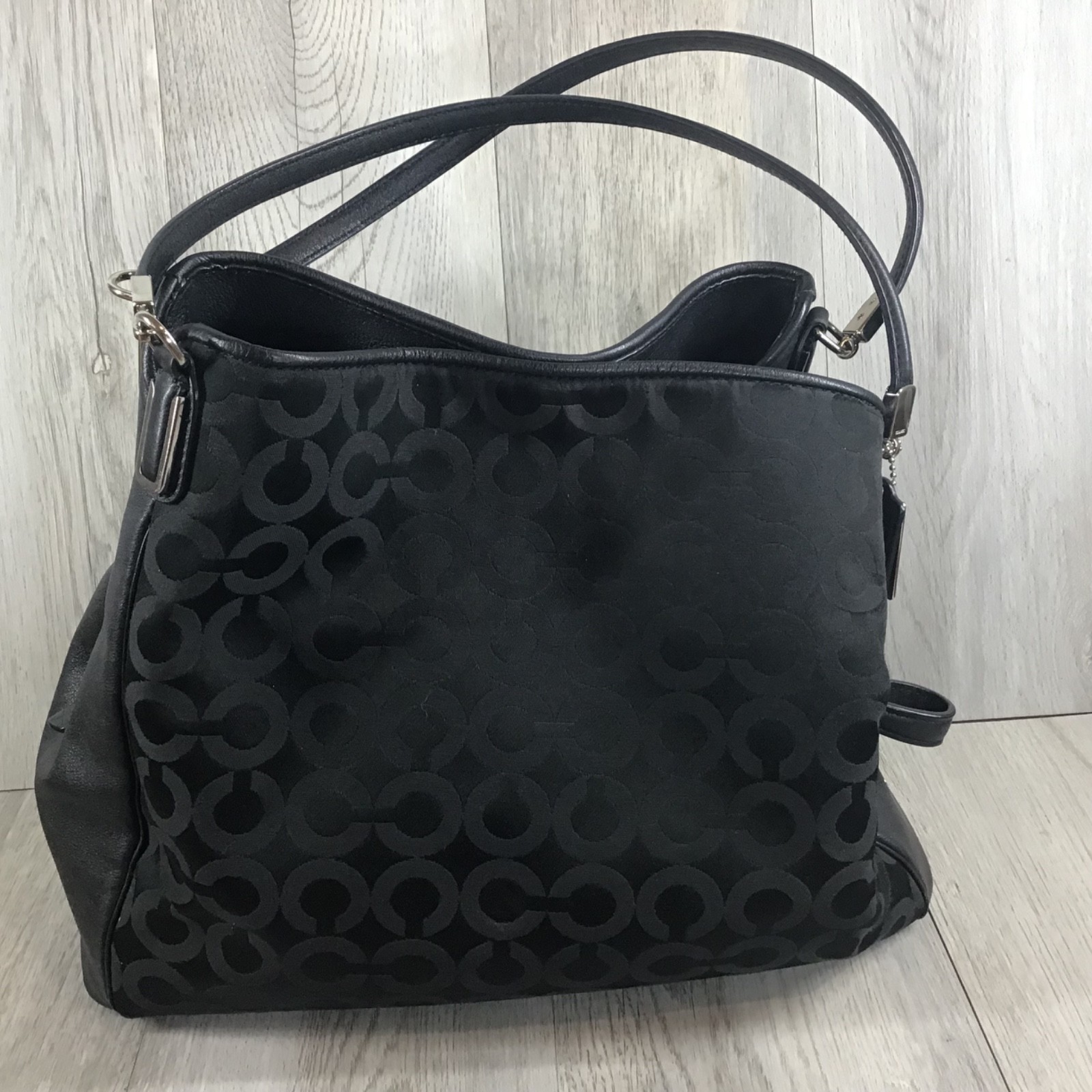 COACH Madison Phoebe Signature Collection 3 Compartment Hobo Shoulder Bag Purse