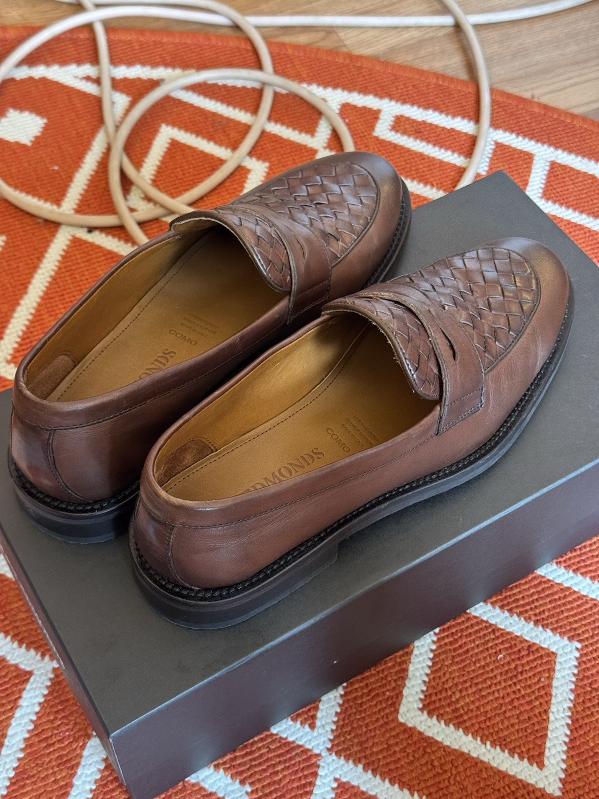 Allen Edmonds Como Men’s Brown Woven Leather Slip-On Loafer 8.5D Rubber sole