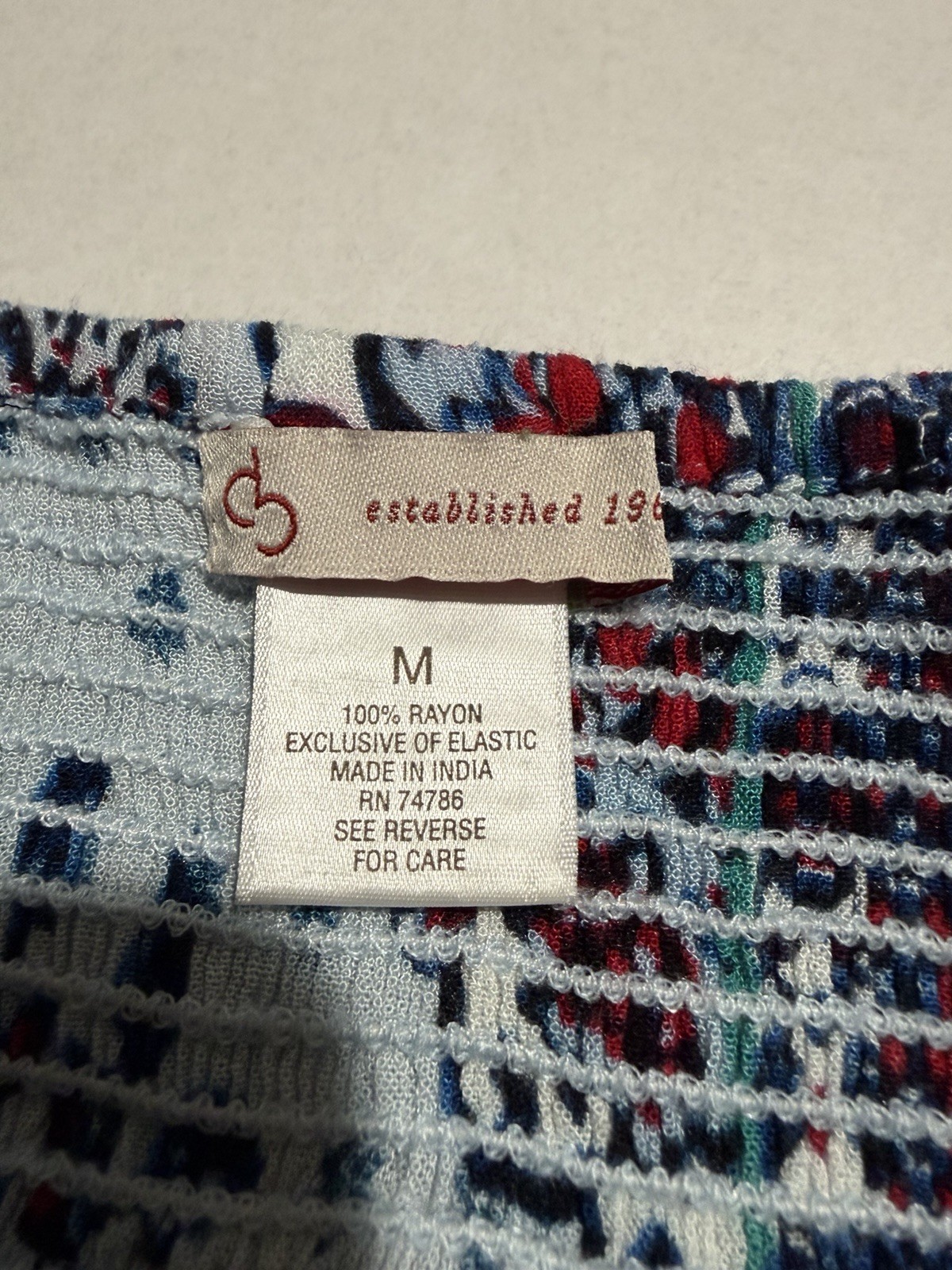 unbranded 100% rayon thin abstract pattern skirt, women’s medium #1133