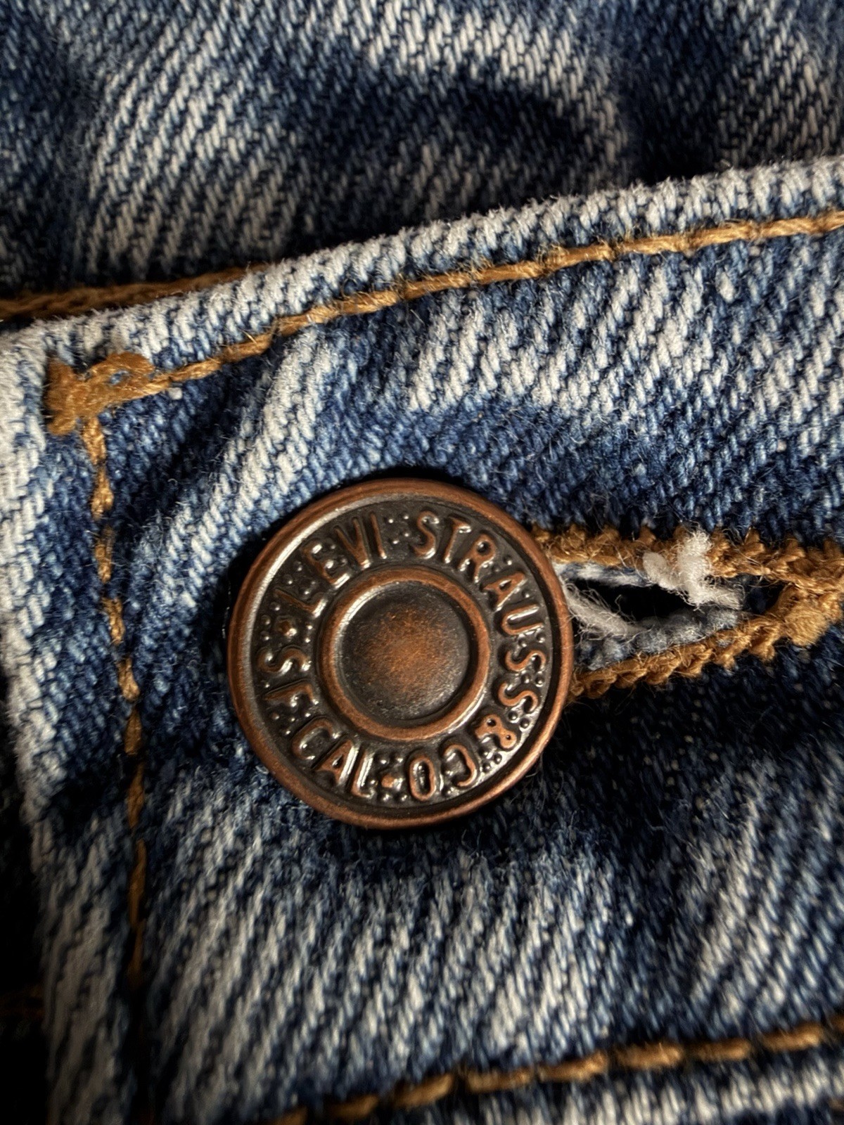 Vintage 1996 Levi’s 560 Loose Fit Tapered Leg Jeans USA Made 40×34 100% Cotton