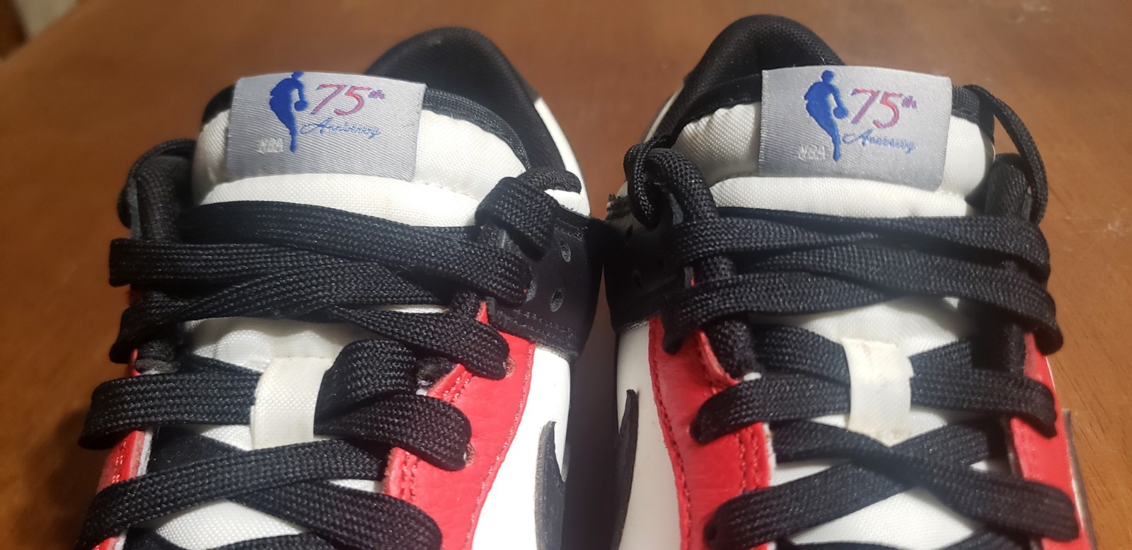 Nike Dunk Low EMB x NBA 75th Anniversary – Bulls 2021 Men’s Size 9