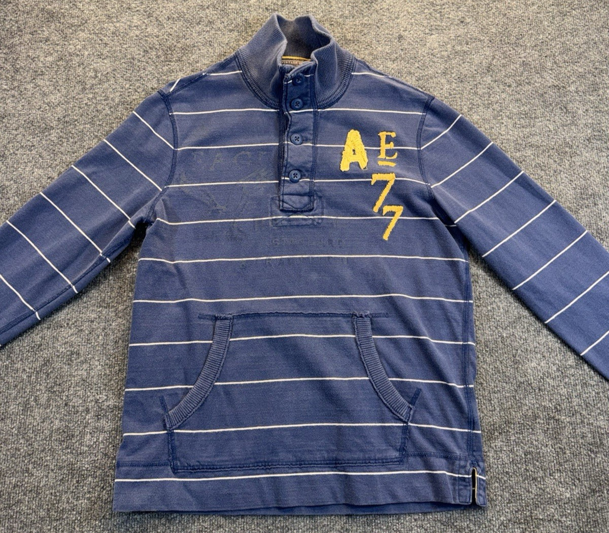 American Eagle Vintage Fit Pullover Sweatshirt Men’s Size M Blue Striped AE77