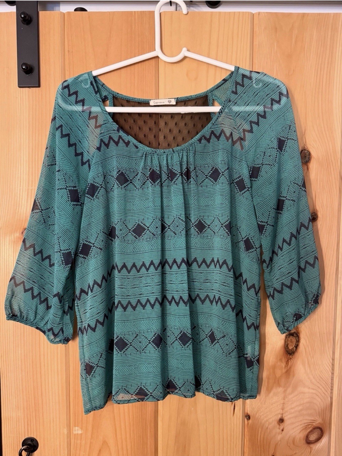 Soprano Women’s M Green/Black Geometric Scoop Neck 3/4 Sheer Mesh Yoke Blouse