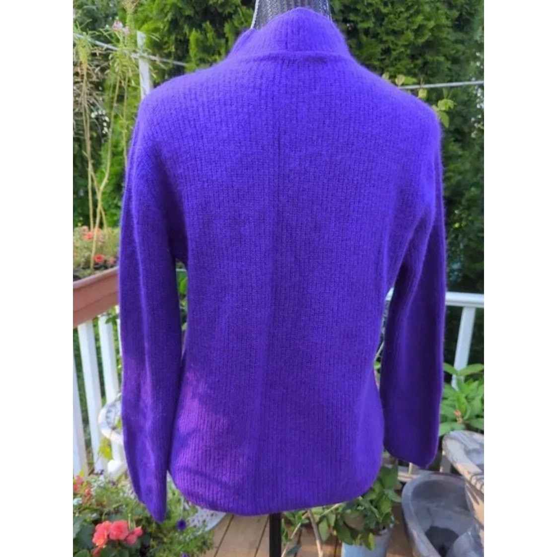 VINTAGE PURPLE 45% ANGORA FRONT HALF ZIP RAFAELLA SWEATER HONG KONG
