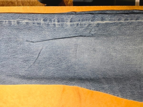 Levi 501 from 2004 501xx Made In Mexico Button Fly Denim Jeans 38×36.