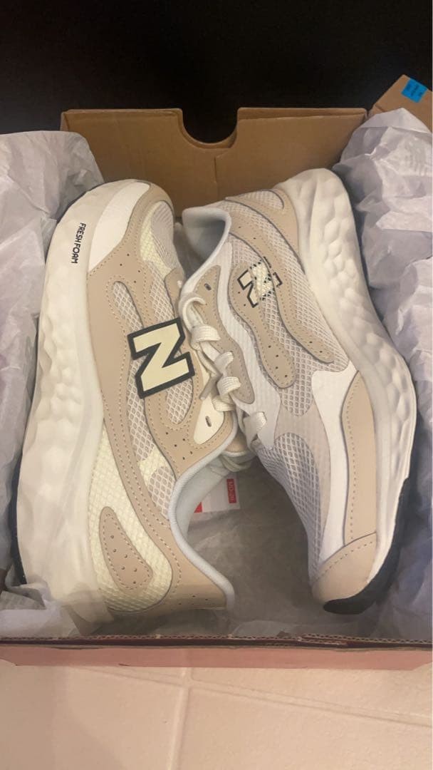 Balance 990v6 Men’s Sneakers Beige/White Mesh Rubber Sole US9