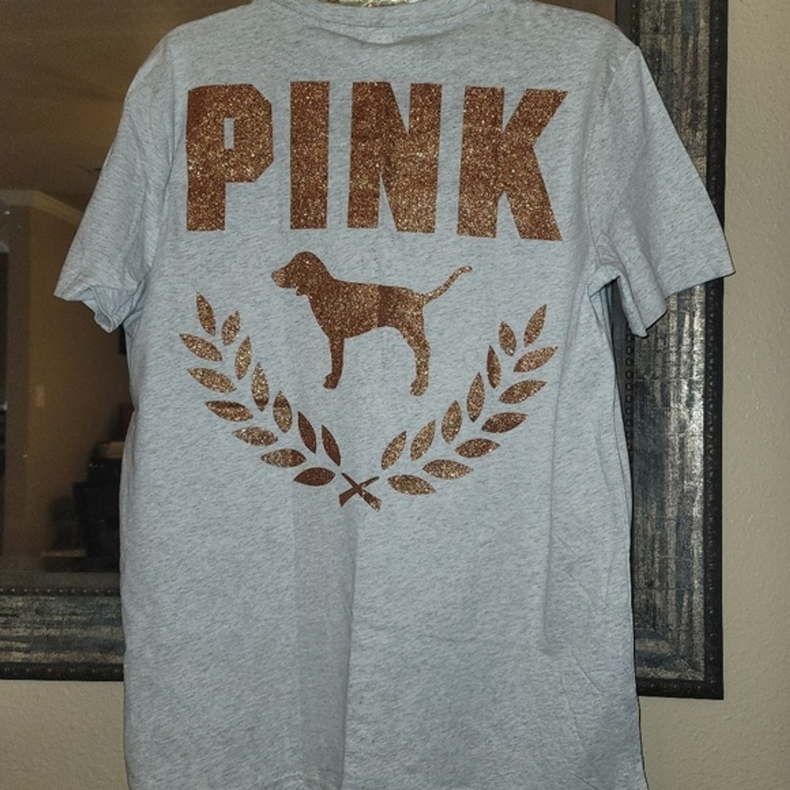 Campus T-shirt Heather Grey Glitter Logo PINK Victoria’s Secret Medium NWT