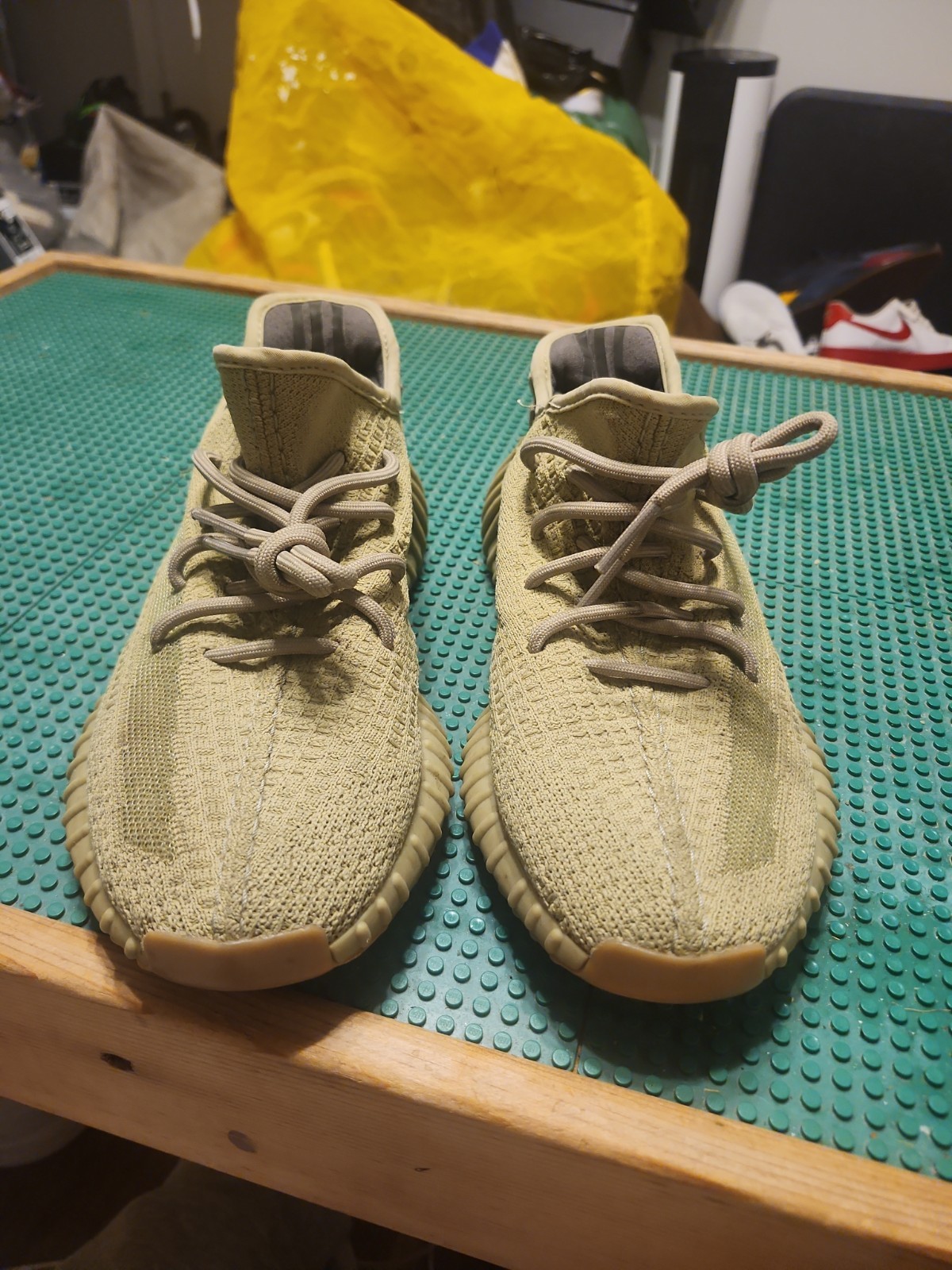 Size 11 – adidas Yeezy Boost 350 V2 Earth #194