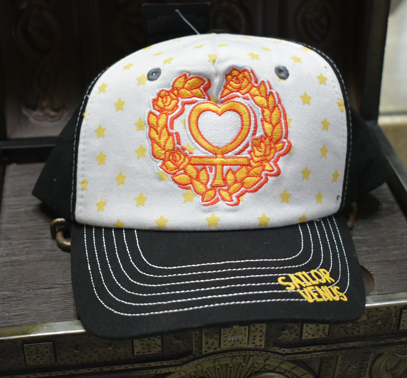 NEW RARE Anime Sailor Moon Sailor Venus Symbol embroidered Logo Hat Cap unisex
