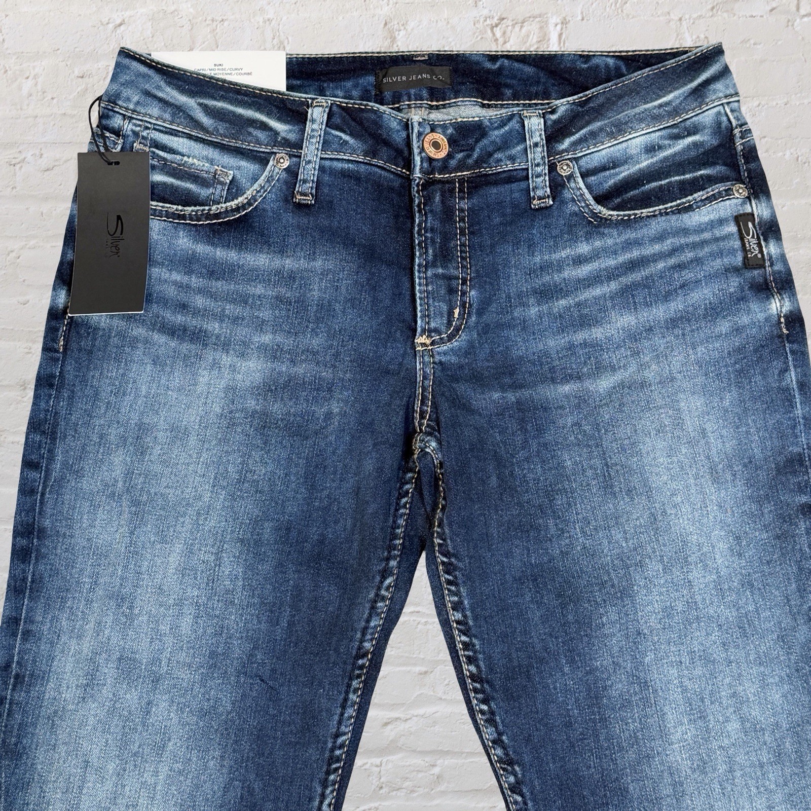 Silver Jeans Co Suki Capri Jeans Size 31×22.5 Mid Rise Curvy Cuffed Stretch NWT