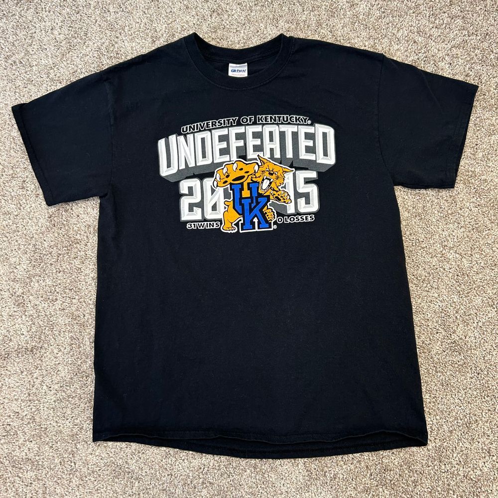 Kentucky Wildcats UK 2015 Undefeated Regular Season Champs Shirt Men Size Large