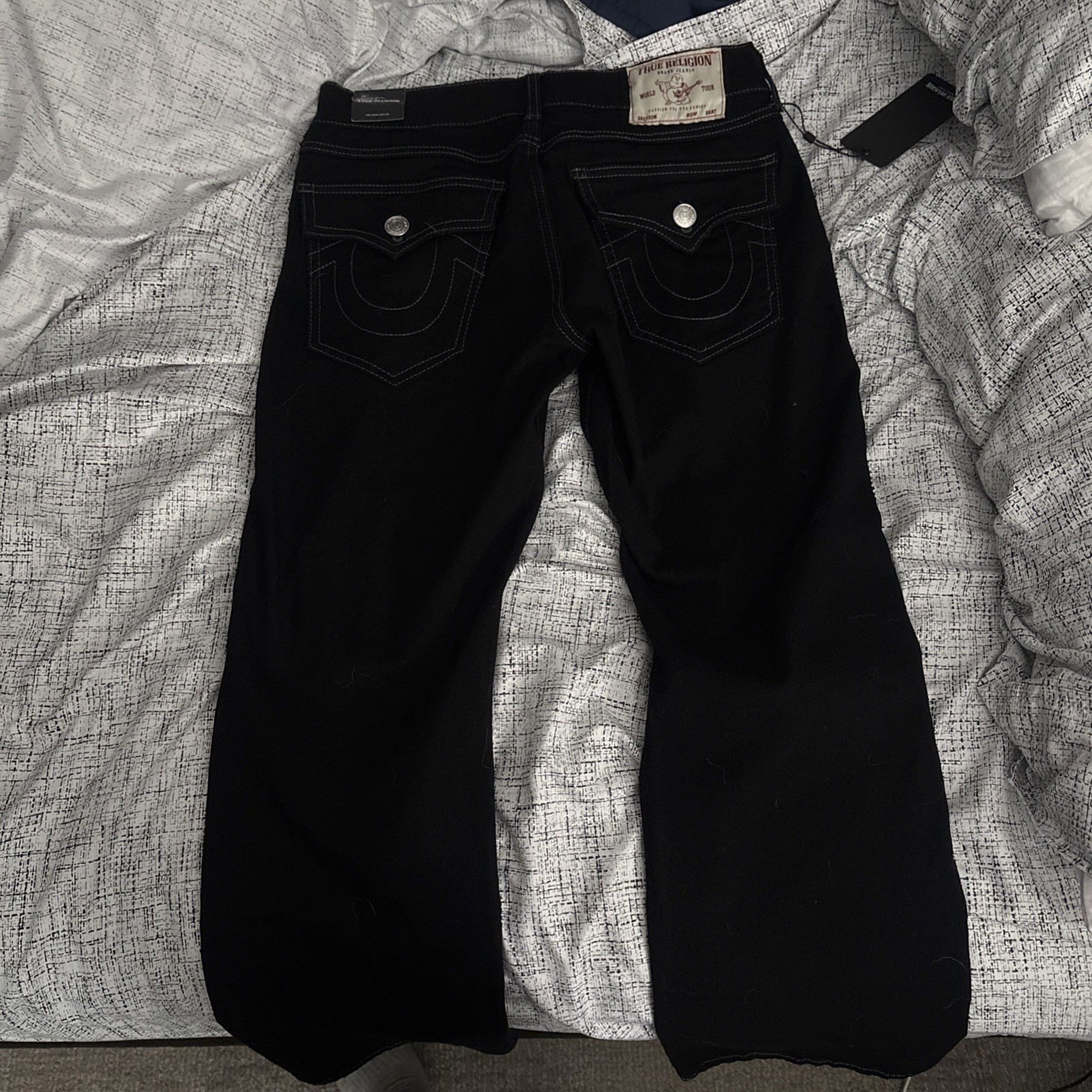 True Religion Jeans 108288N30R Size 30 originally $160