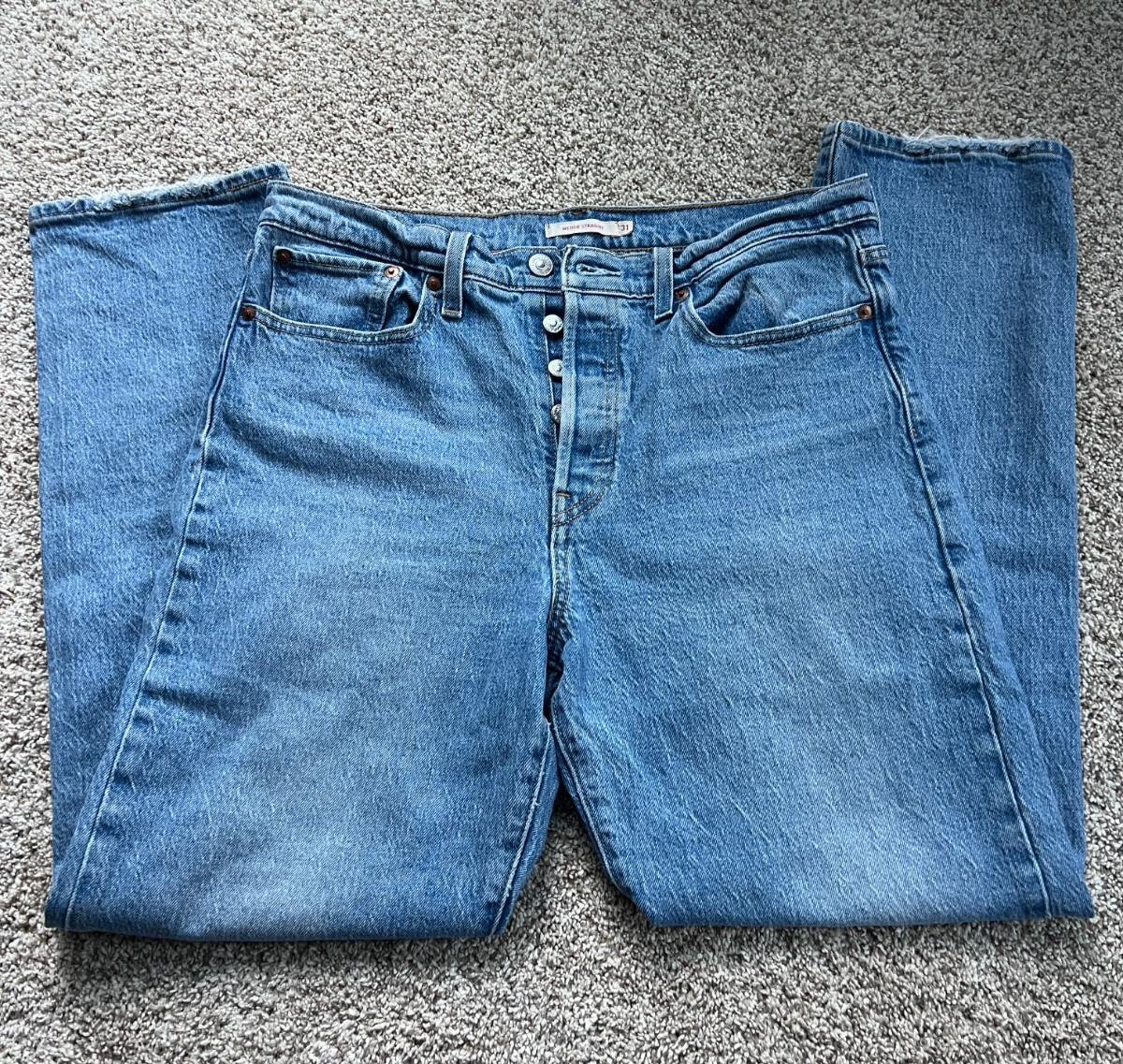 Wedgie Straight Ankle Women’s Jeans, Size 31×26, Light Blue Wash