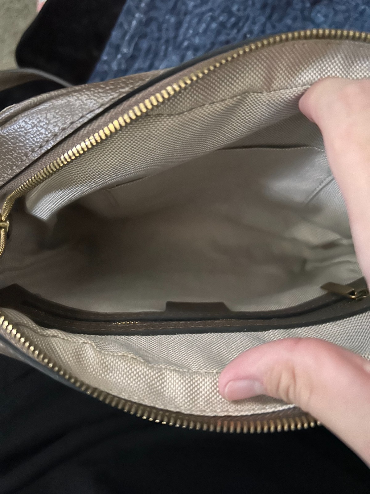 Gucci Ophidia Small Messenger Bag 547926 GG Supreme Beige/Ebony Brown
