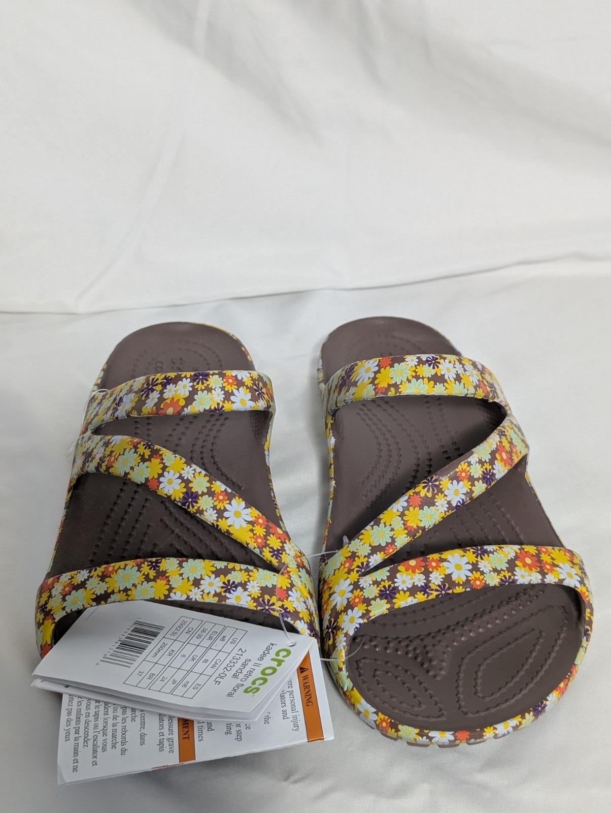 WOMEN’S CROCS KADEE II TRUFFLE/RETRO FLORAL Z STRAP WATER FRIENDLY SANDALS 8 NWT