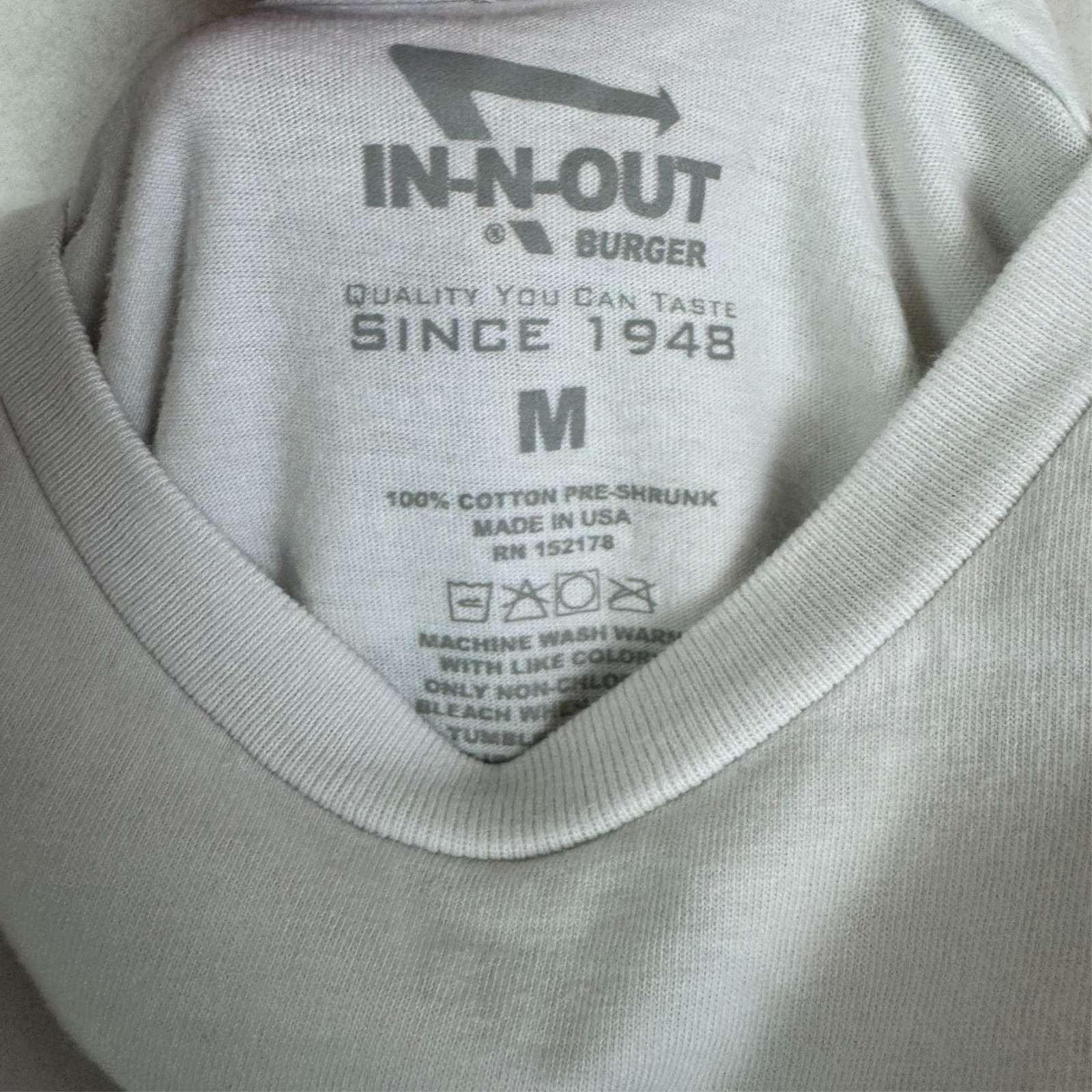 In-N-Out Burger Quality-N-Speed TShirt Men’s Medium Short Sleeve Melissa Noriega