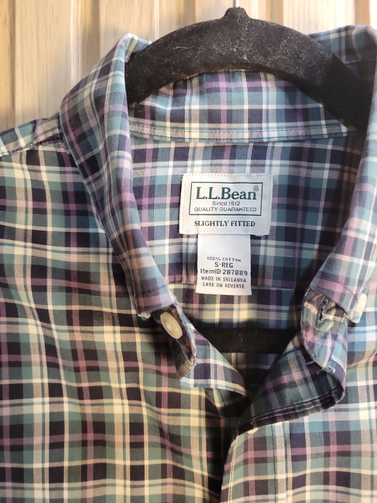 LL Bean Slightly Fitted Shirt Men’s Sz S Reg Blue/Black/White/Purple Plaid