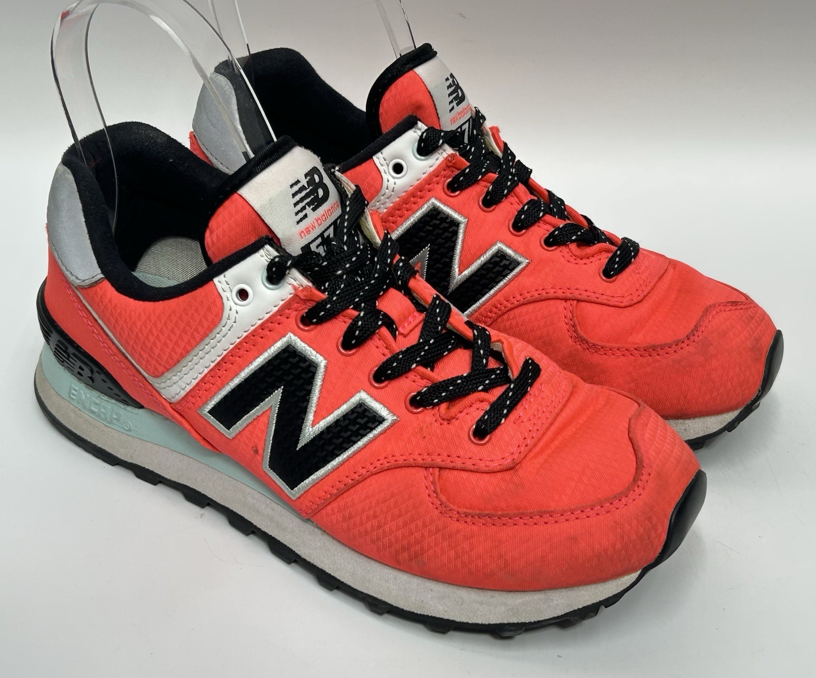 New Balance 574 Women’s Shoes Sneakers Size 6 Vivid Coral Running Retro Gym