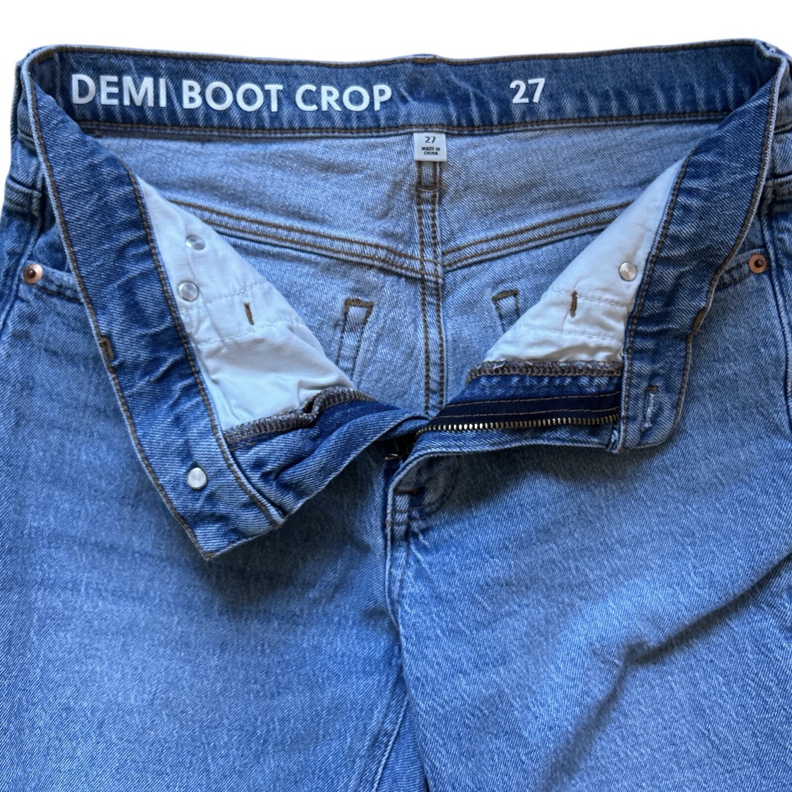 J. Crew 9” Billie Demi Boot Crop Size 27 Classic City Preppy Jeans