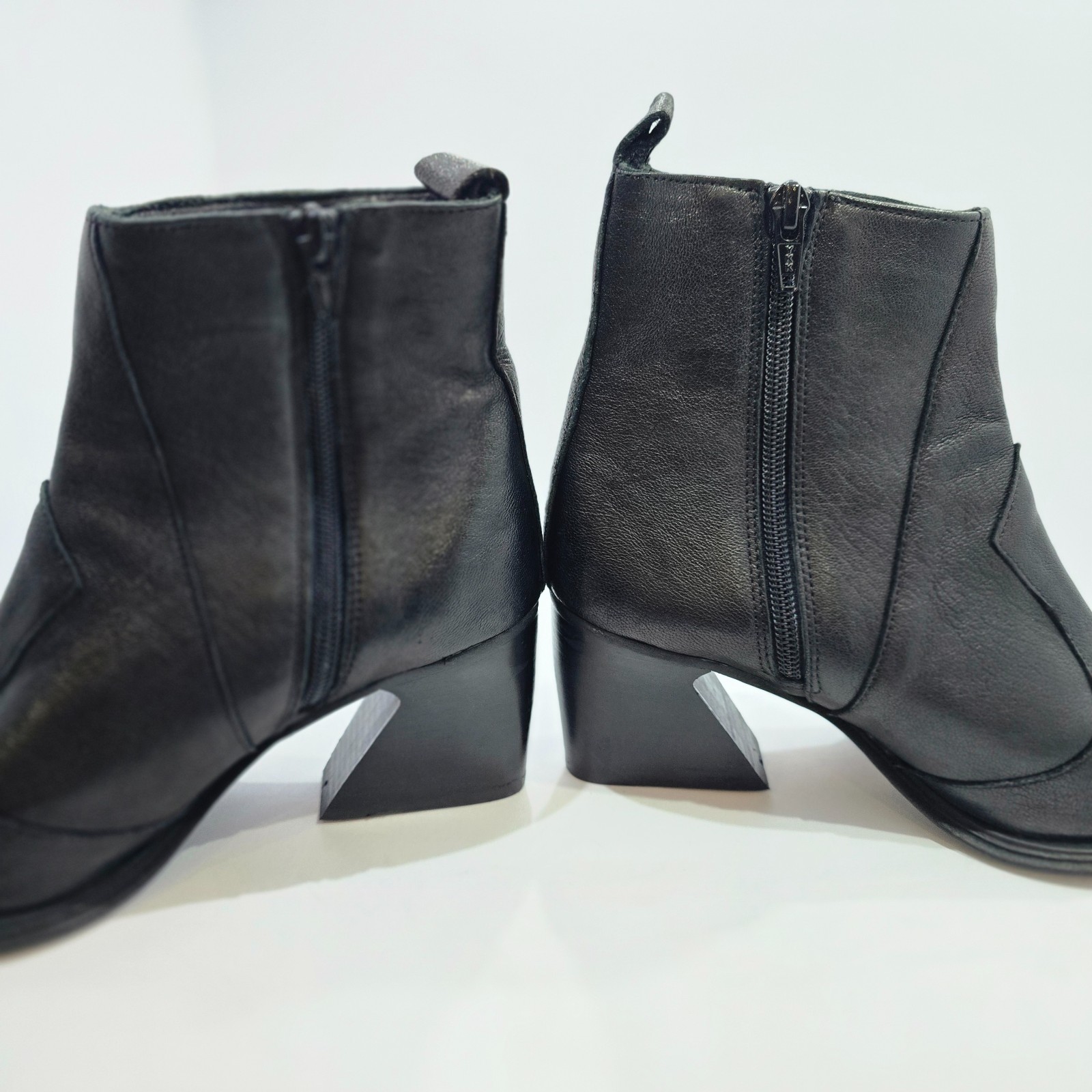 Emanuele Crasto Made in Italy Studded Western Ankle Boots Black Leather Point 38