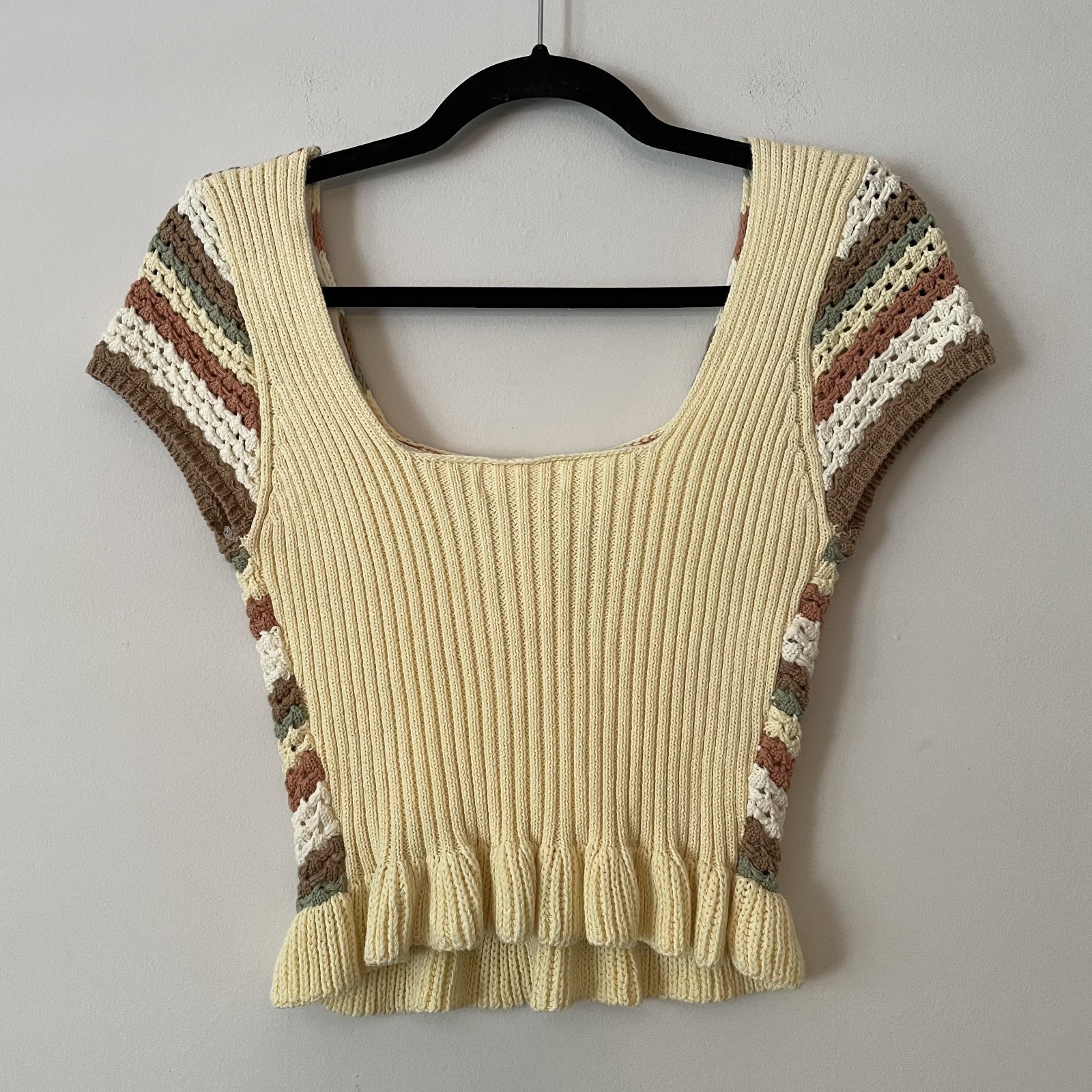 100% Cotton Crochet Open Knit Striped Crop Top Sz S Ruffles Granny Boho Cottage
