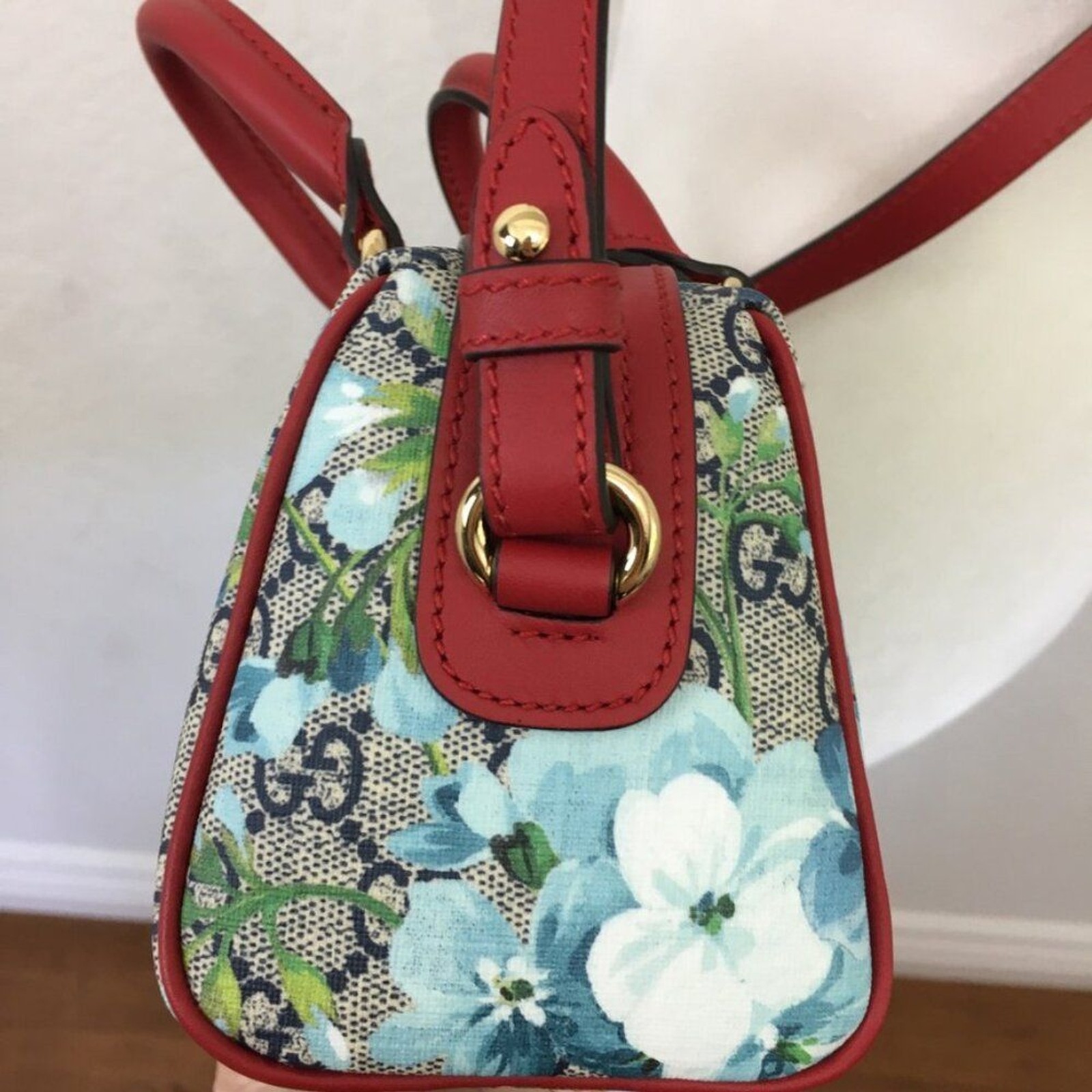 GUCCI-Mini GG Supreme Blooms Print Bag Crossbody NWT 100% Authentic