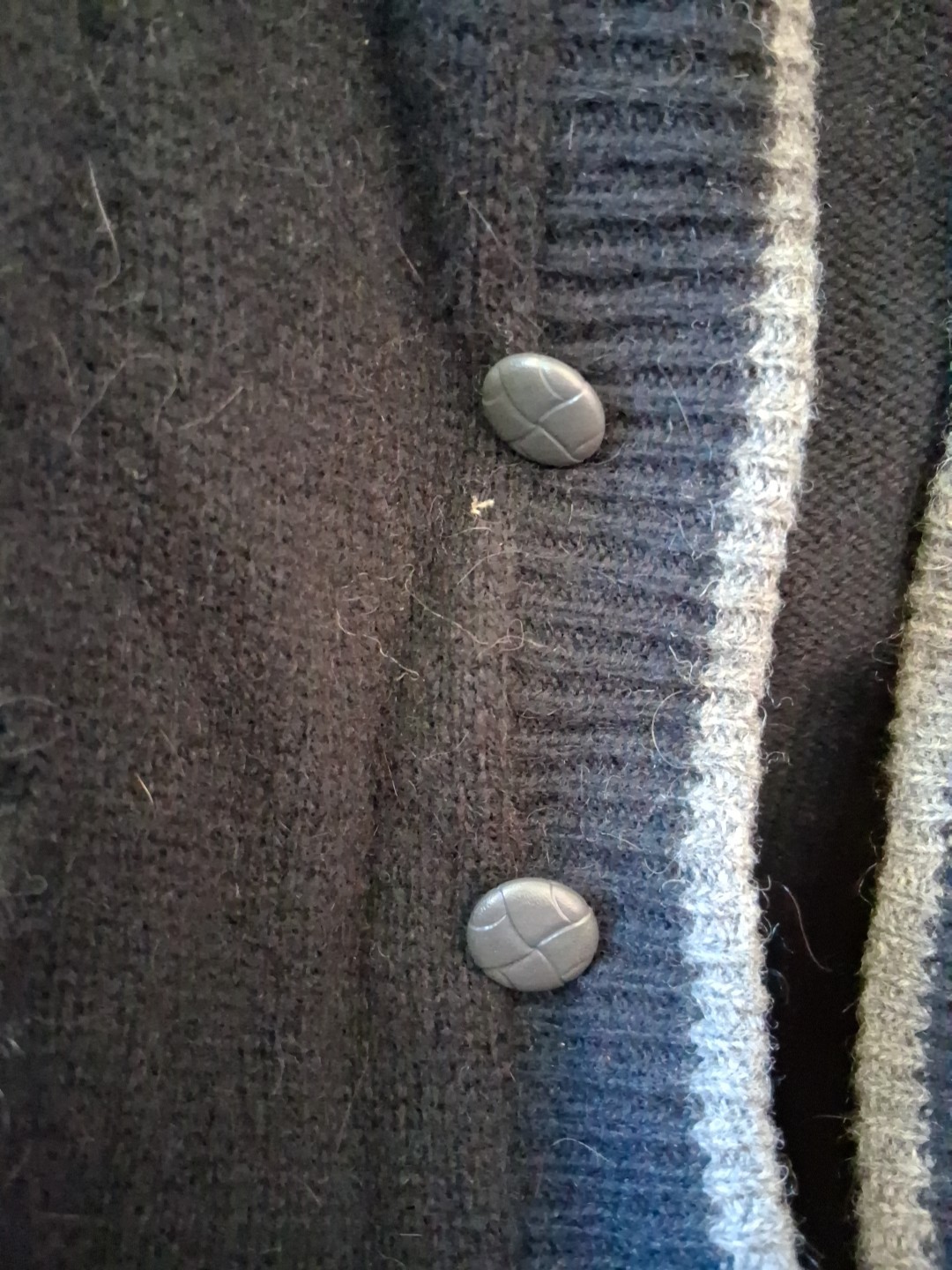 Vintage BLACK w/GRAY Trim CARDIGAN w/Leather ELBOW PATCHES – Size L – See Desc.